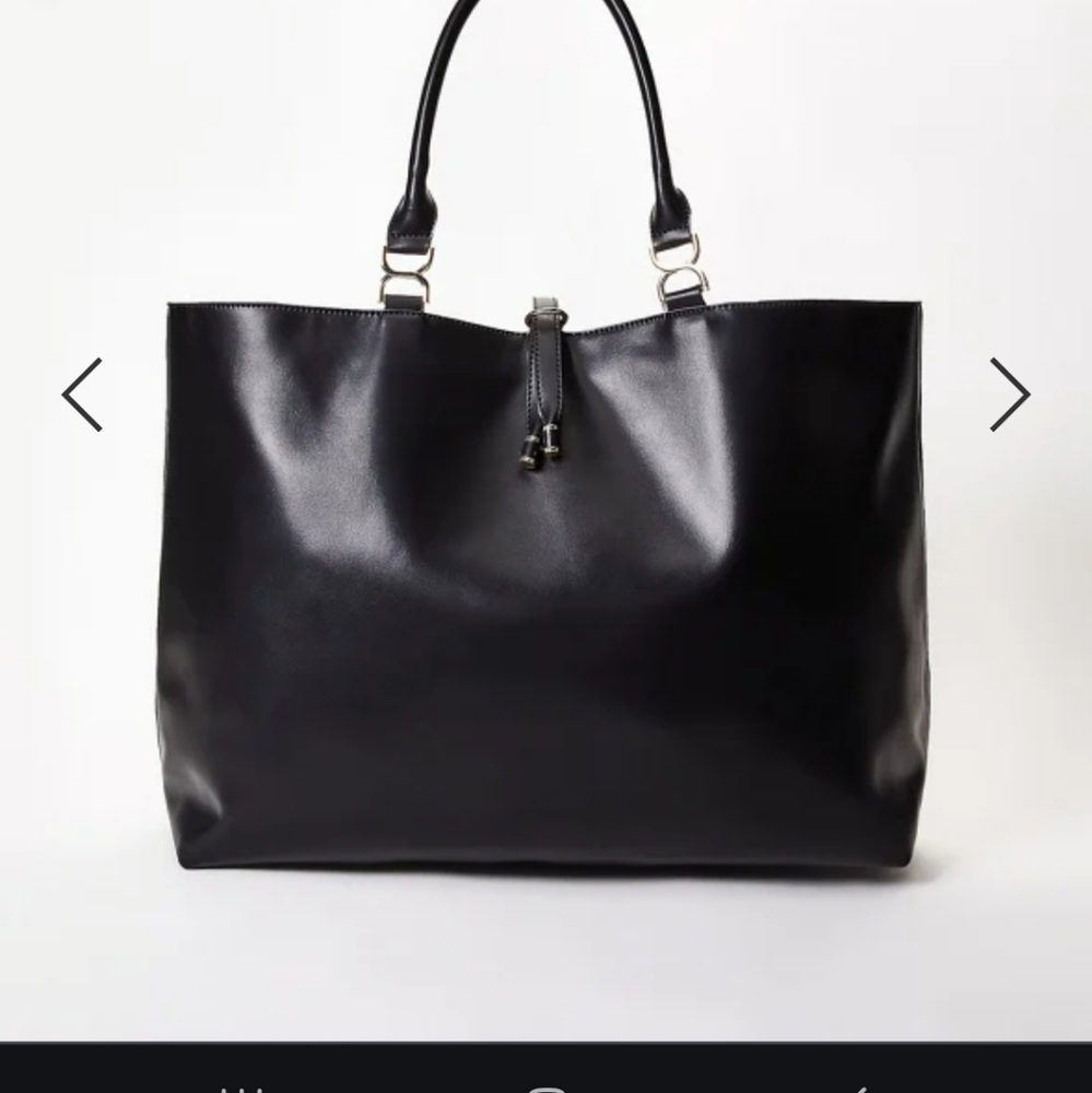 Minimalist Tote
